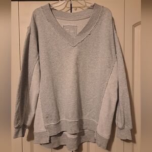 Aerie Light Gray V-Neck Women's Sweater XS
